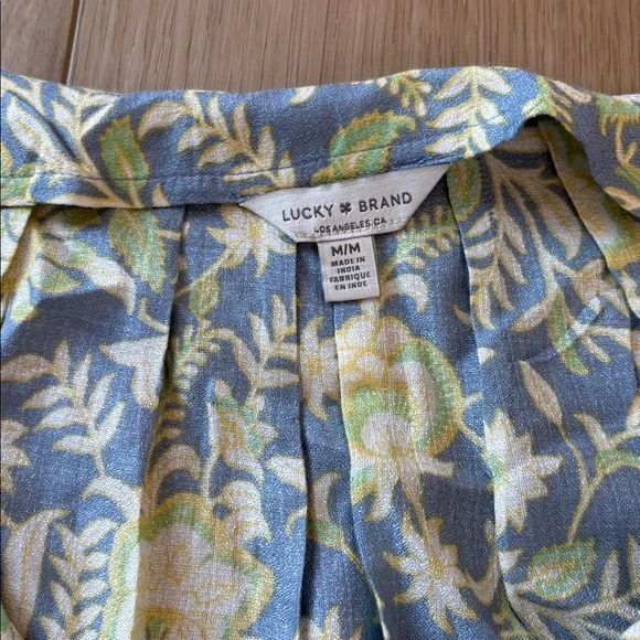 Lucky Brand Floral Boho Peasant Blouse Size Medium - Picture 3 of 6